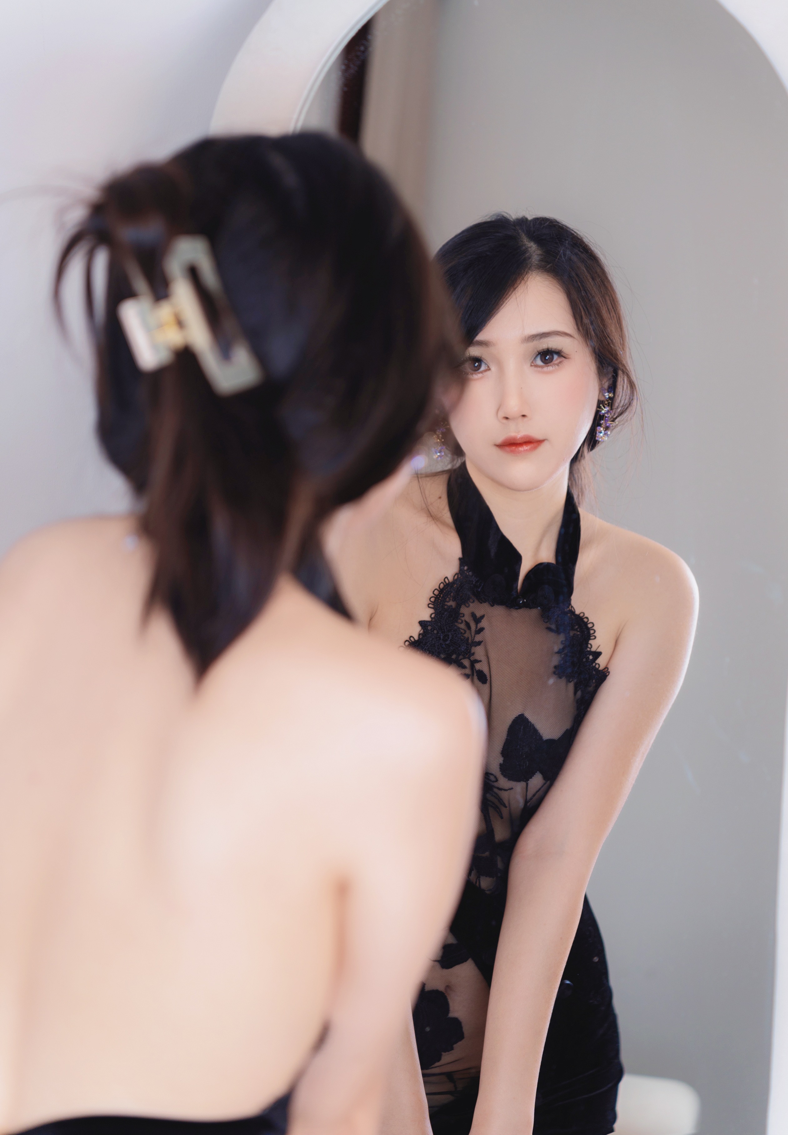 不呆猫黑旗袍过膝袜御姐42P黑旗袍御姐cos不呆猫42张美图必看合集