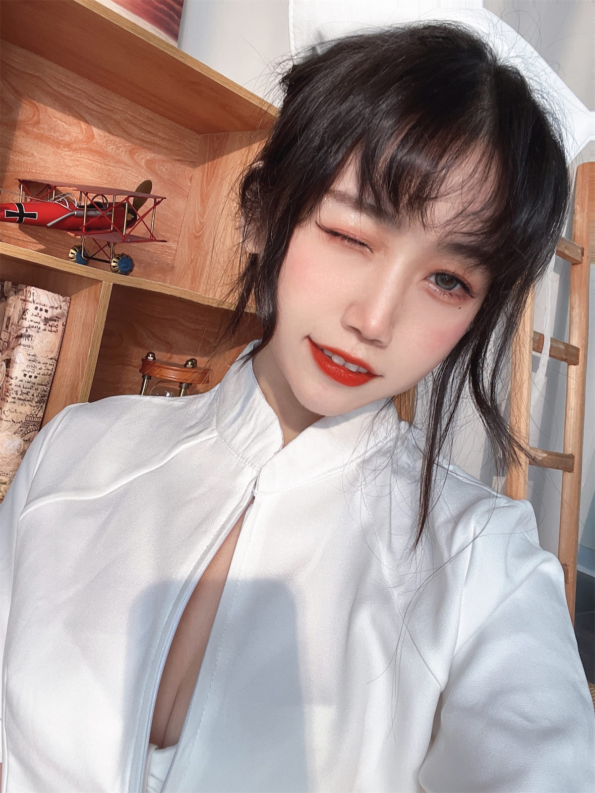 不呆猫专属护士0422超清图