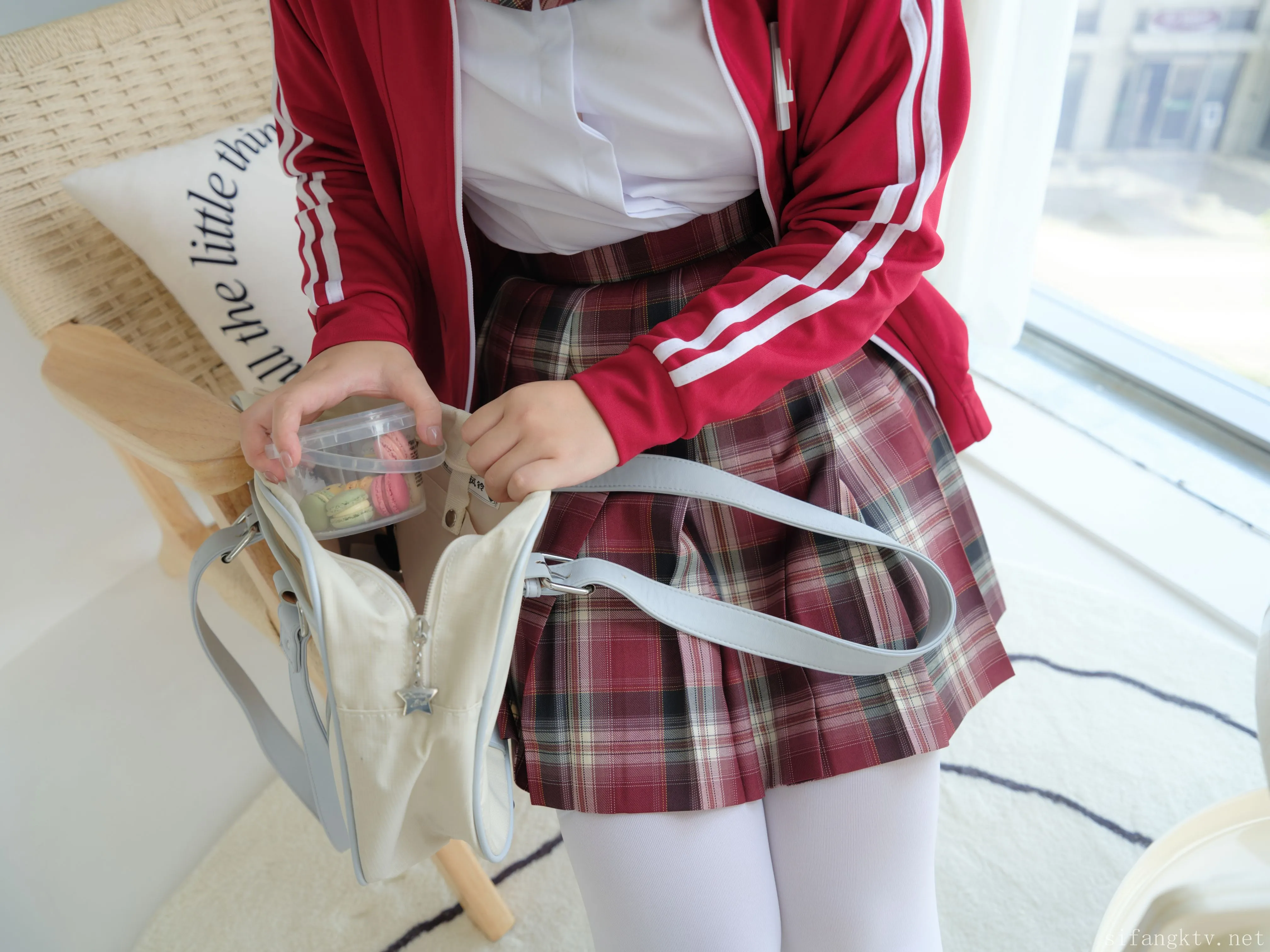 VIP小枫JK制服R18116P1V582G1228免费福利