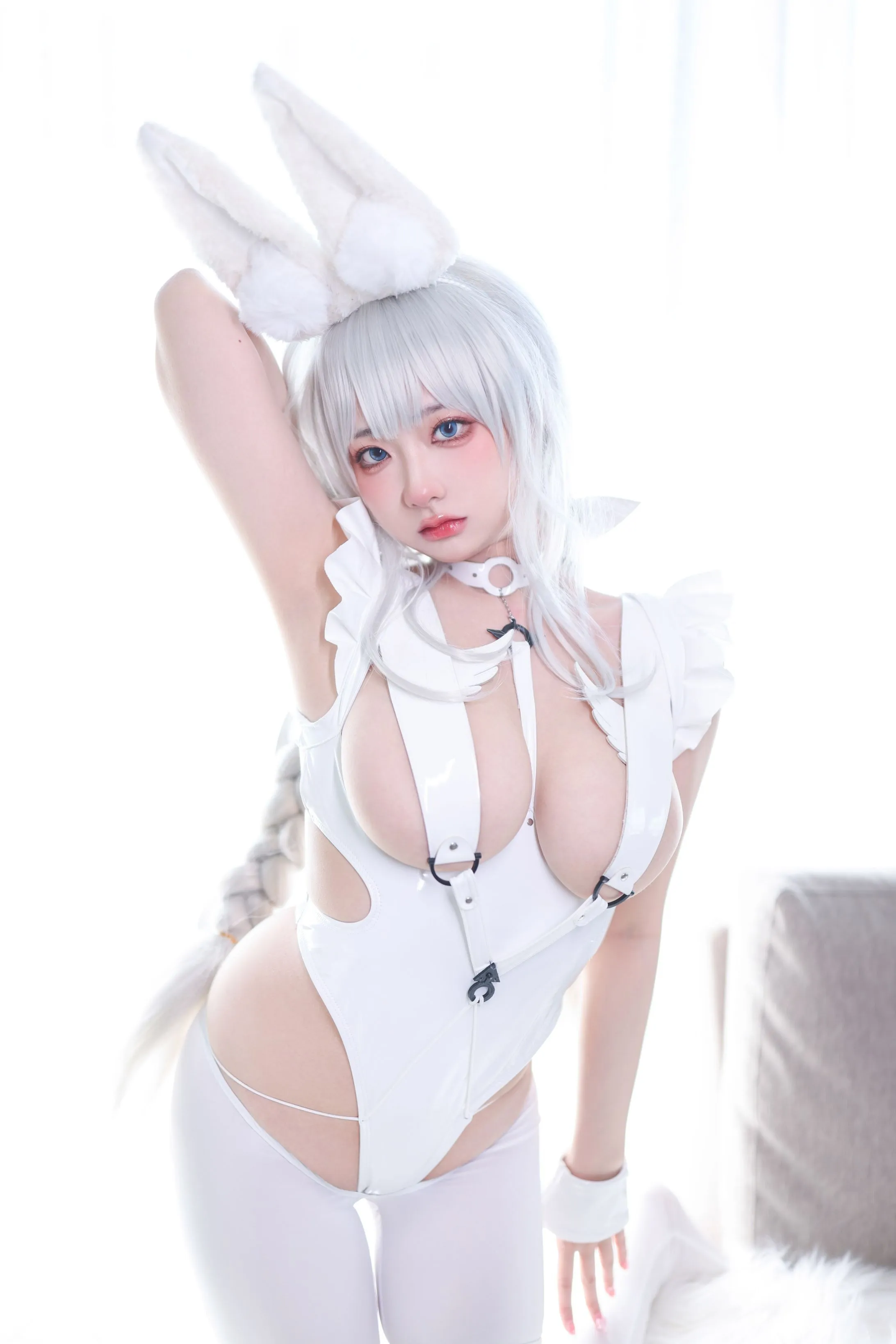 wendydydydy酱油恶毒懒懒的白兔0105高清写真