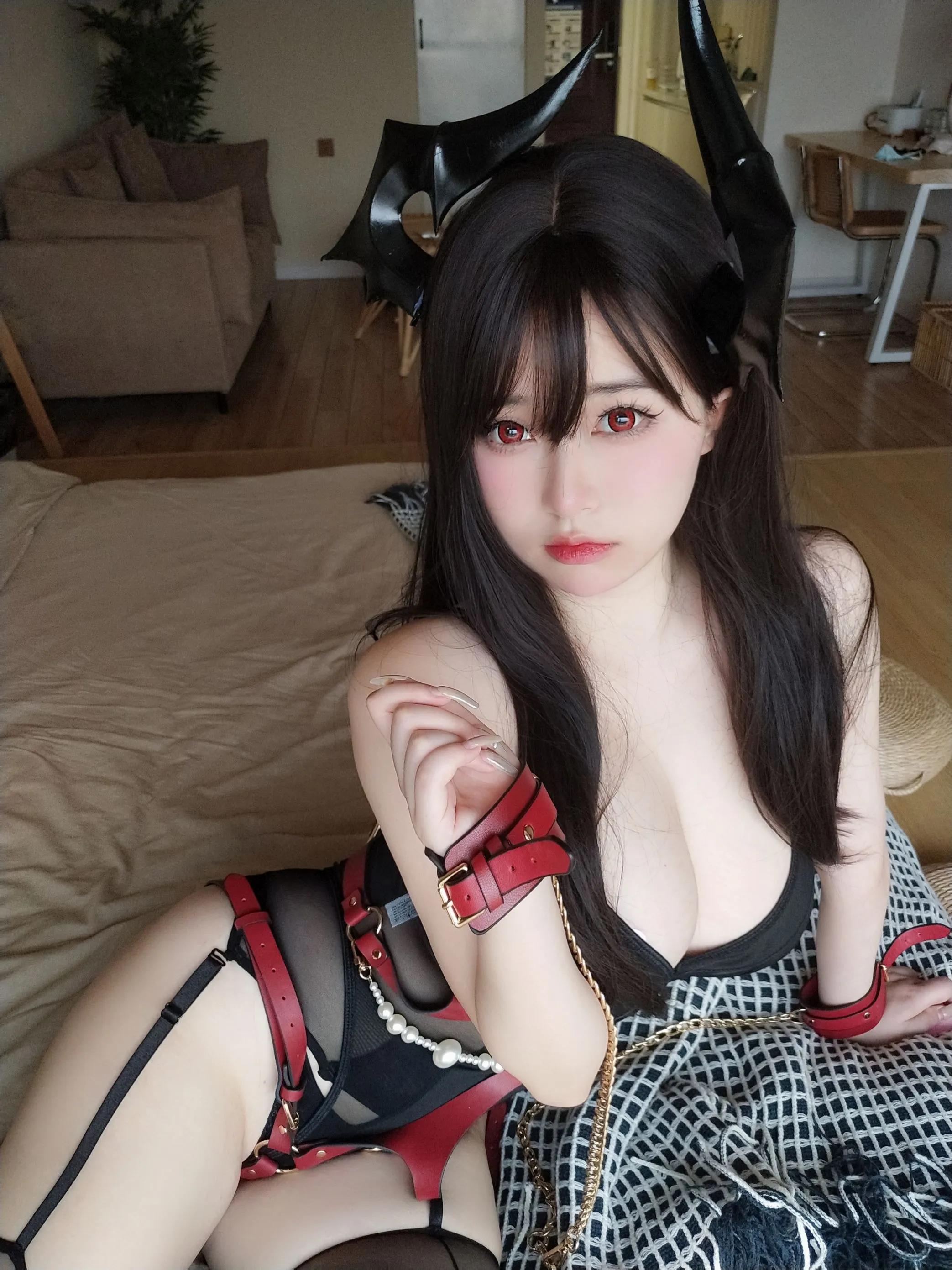 女主K恶魔0101高清写真
