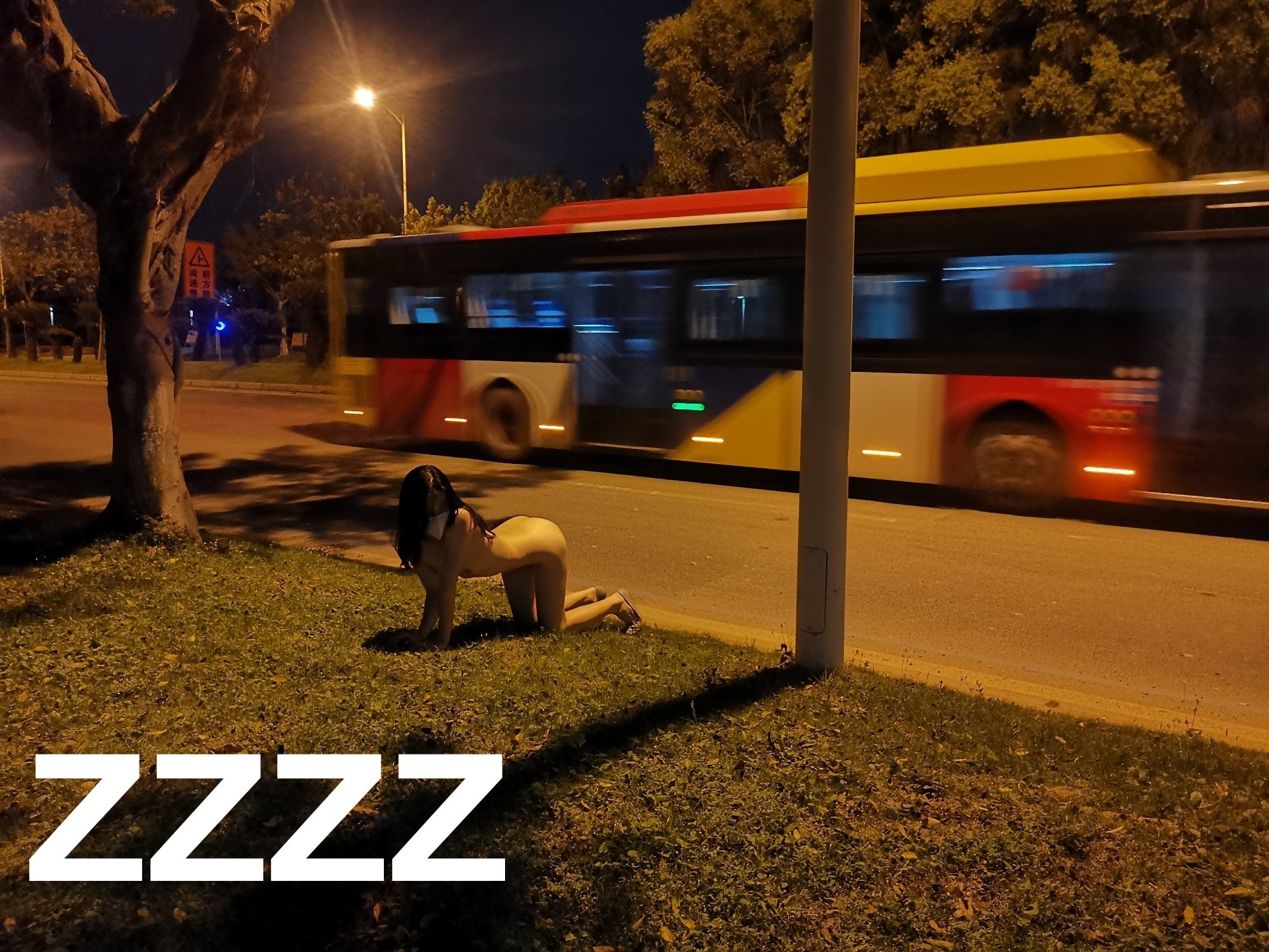 广州情侣ZZZZ全裸露出126P0812免费体验