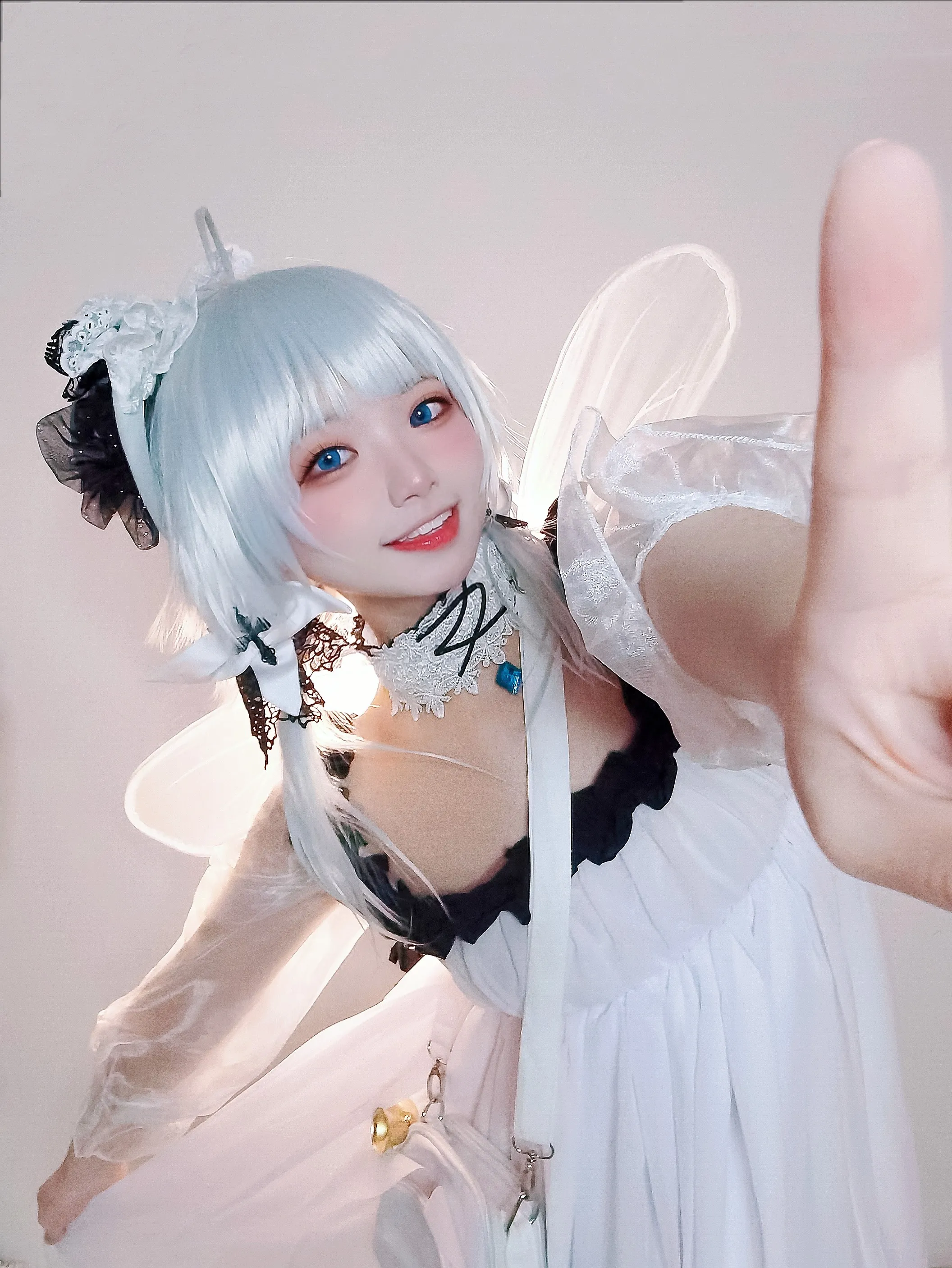 伊喵君_Nya碧蓝航线小光辉19P70MB最新写真