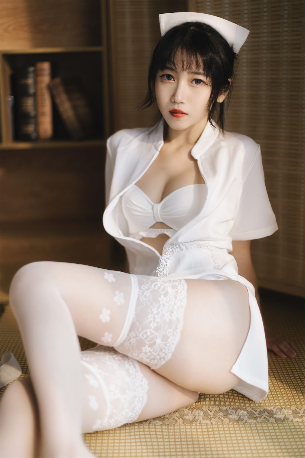 不呆猫专属护士0422超清图