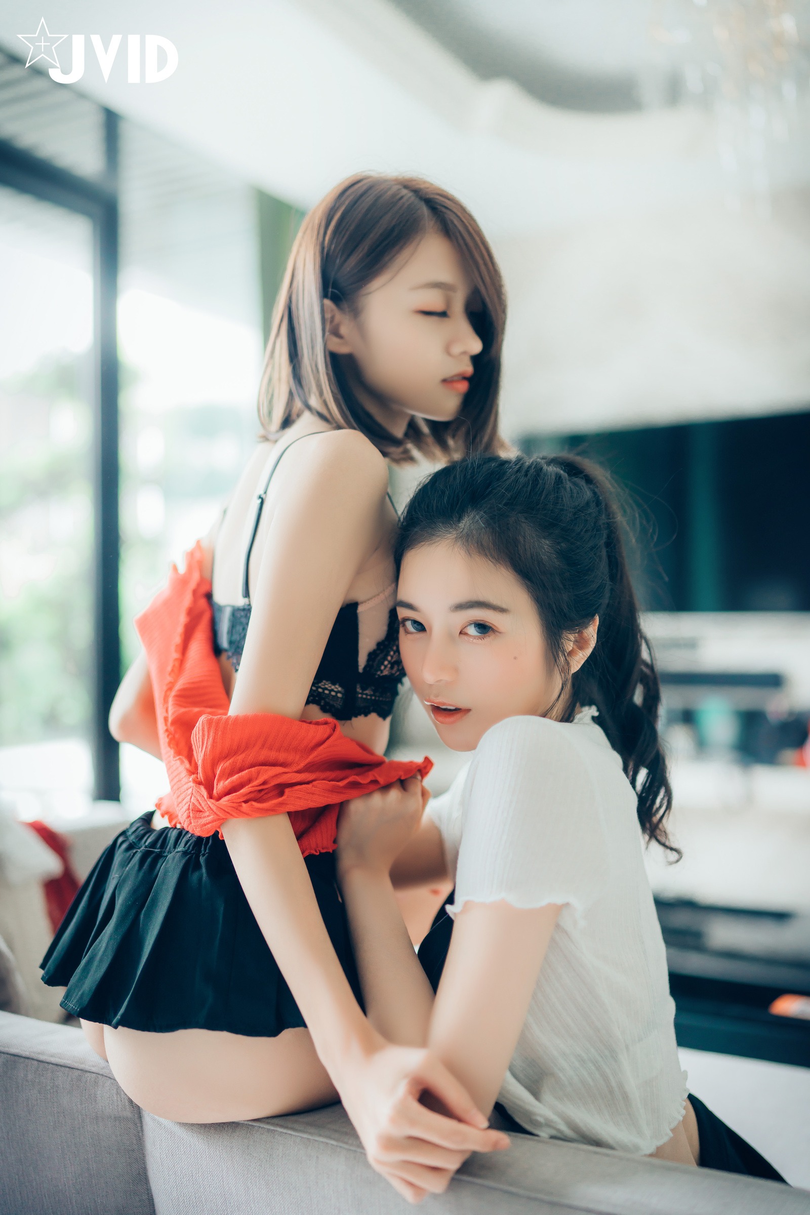 JVID好色萝莉妍妍X巨乳御姊辰辰0226完整版