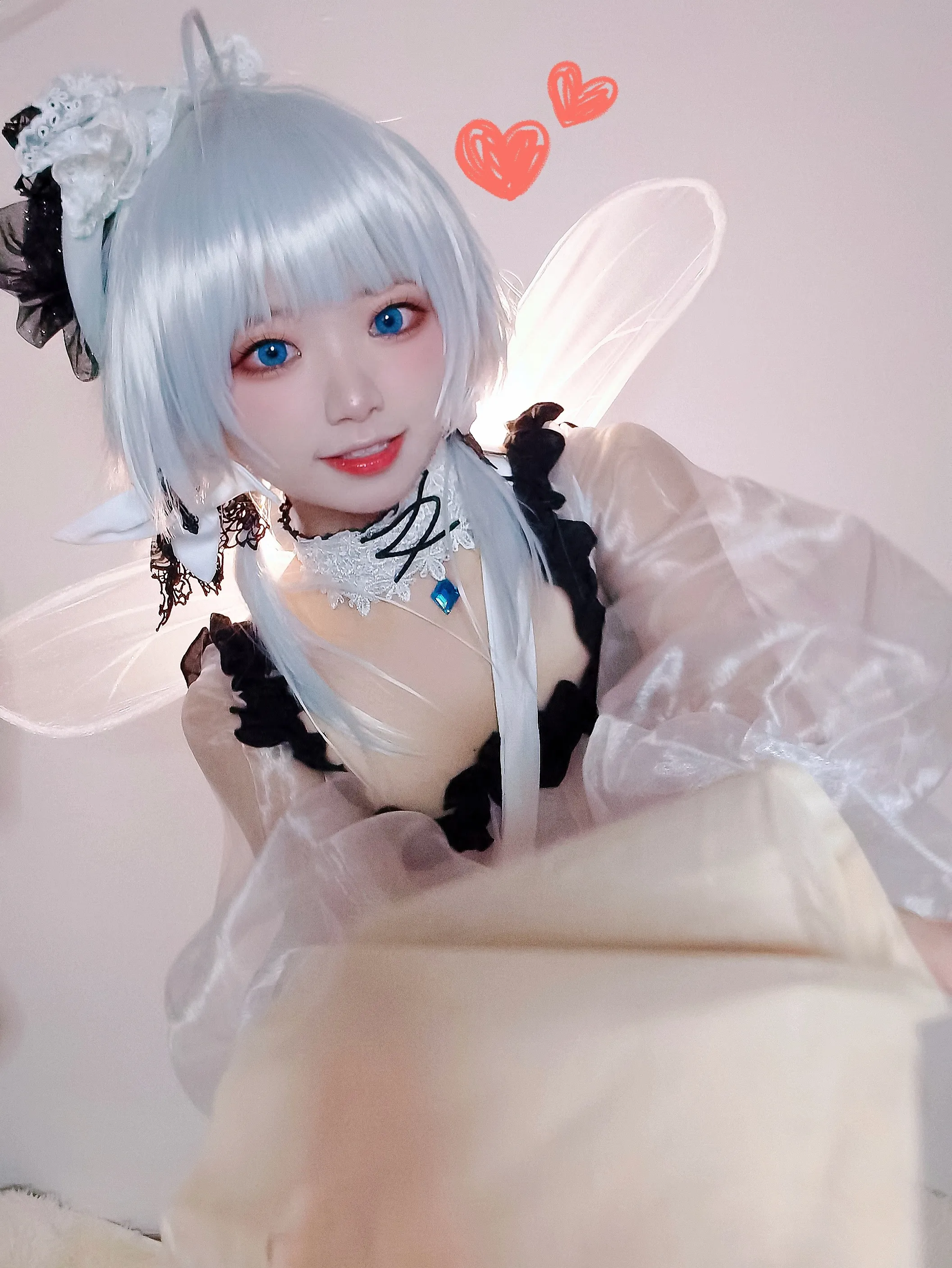 伊喵君_Nya碧蓝航线小光辉19P70MB最新写真