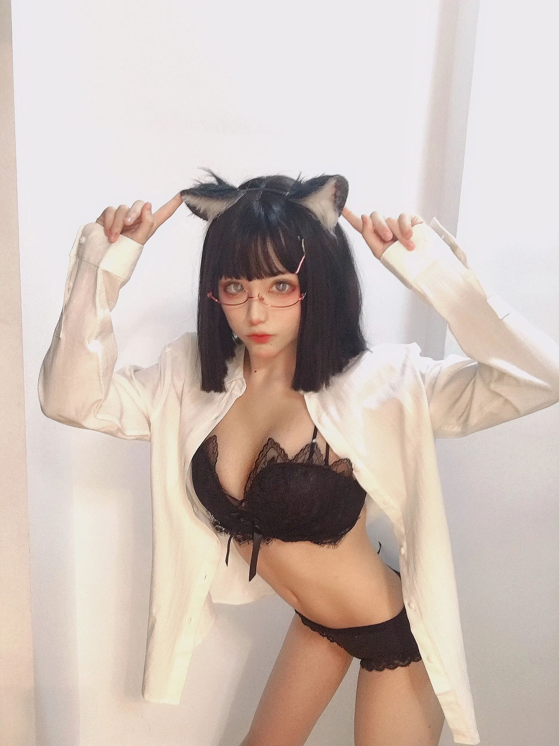 NO010猫报恩90P989MB完整合集
