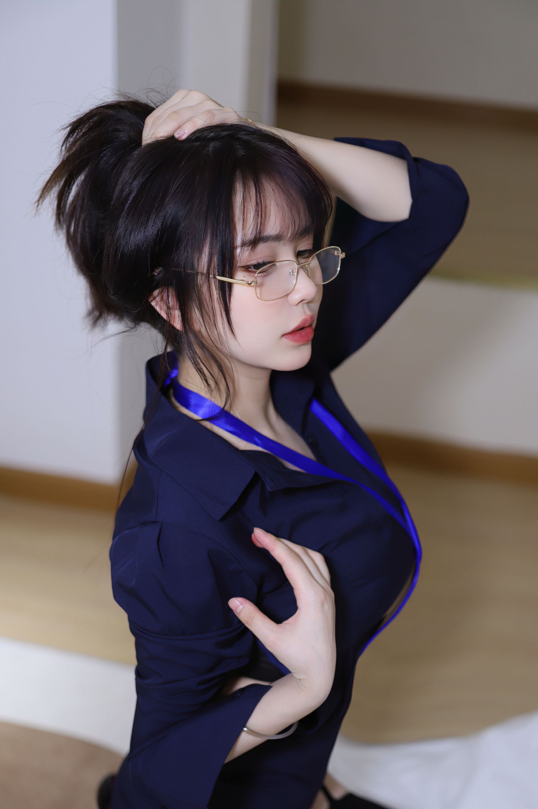 Tina很妖孽呀职业装秘书44P398MB写真集
