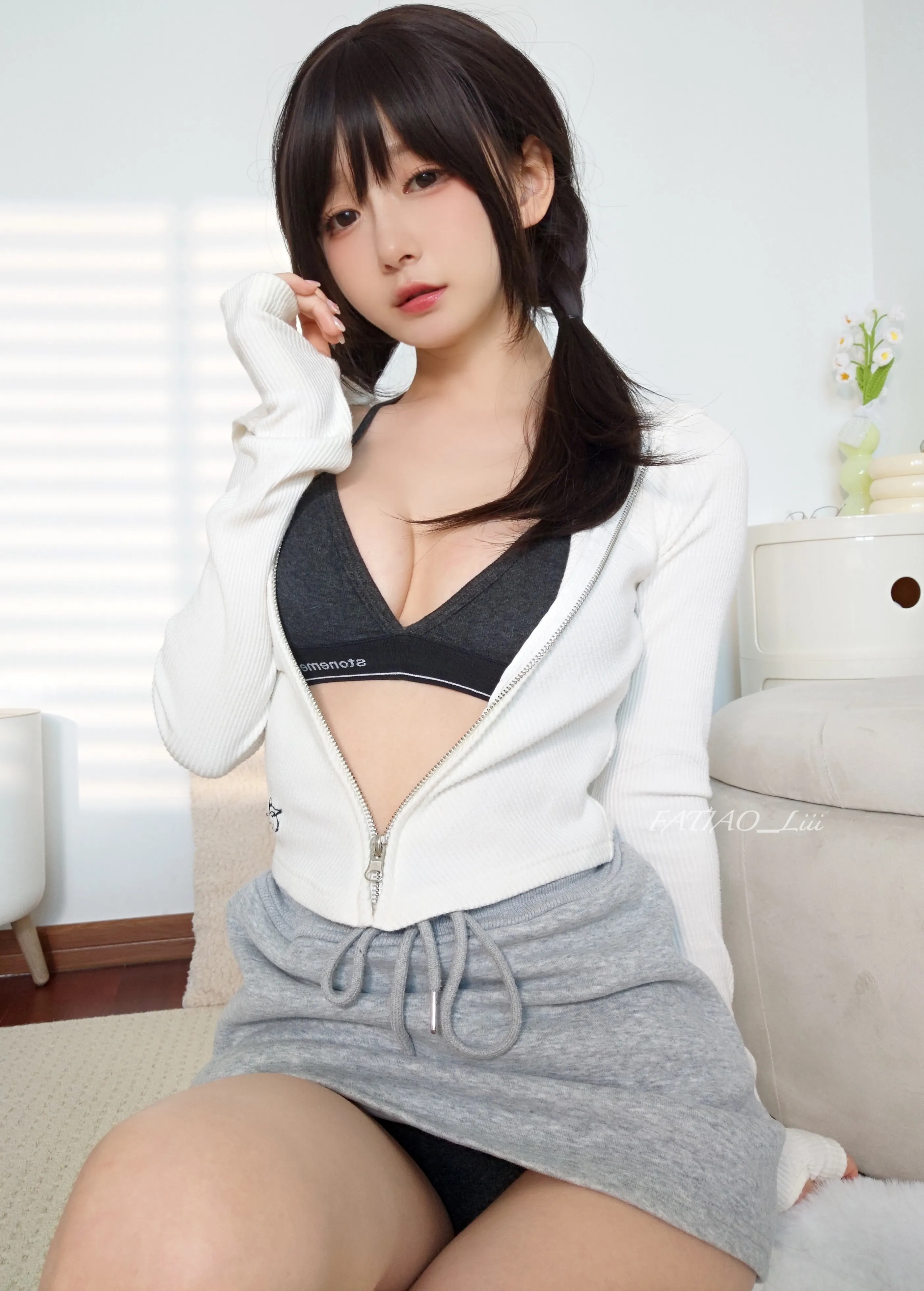 迷之呆梨2023年06月Fantia1800日圓訂閱內容7月4打赏群资源07052热门写真