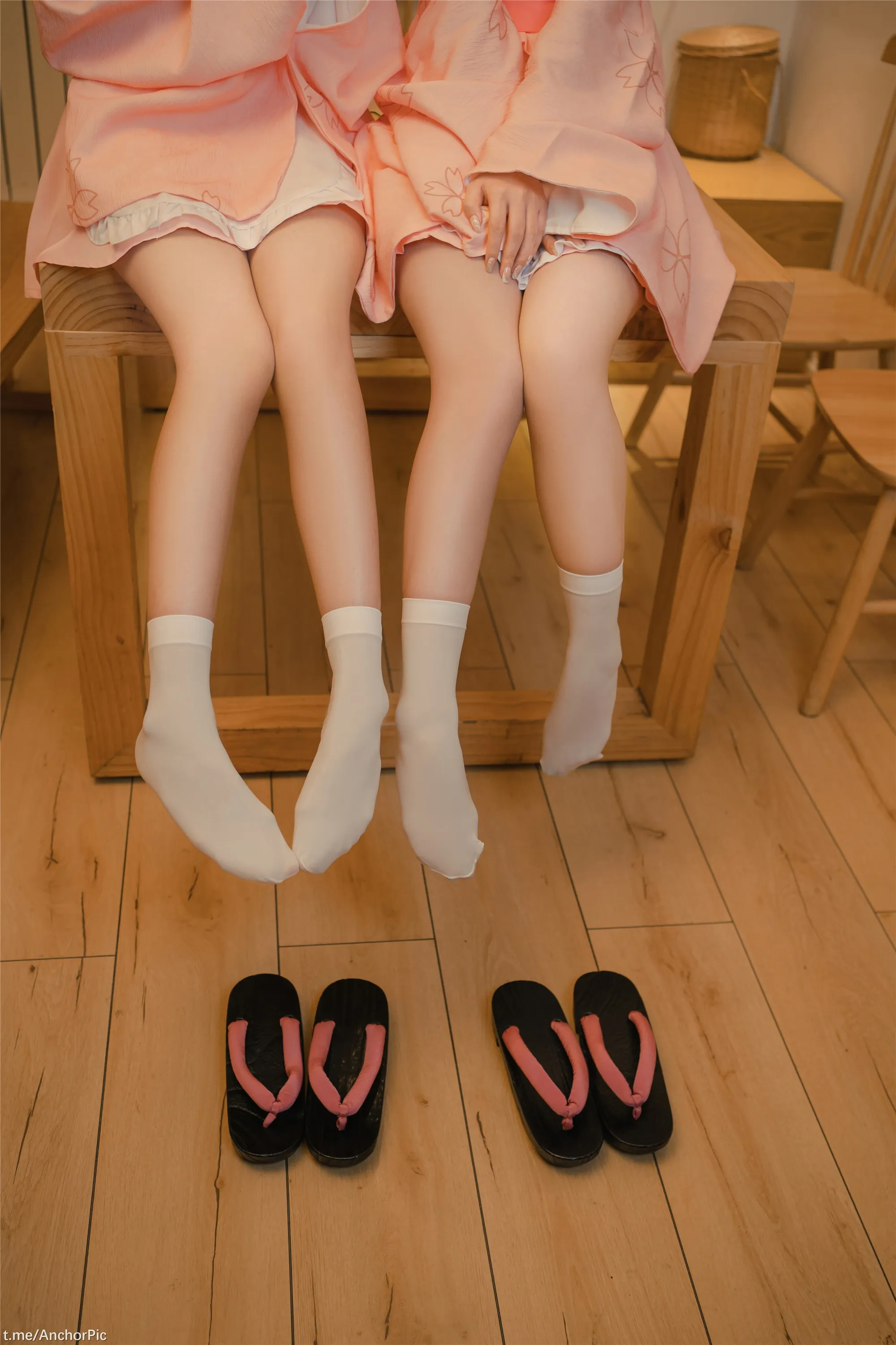 喵小吉金鱼kinngyo从零开始的女体盛宴101P1007原版写真