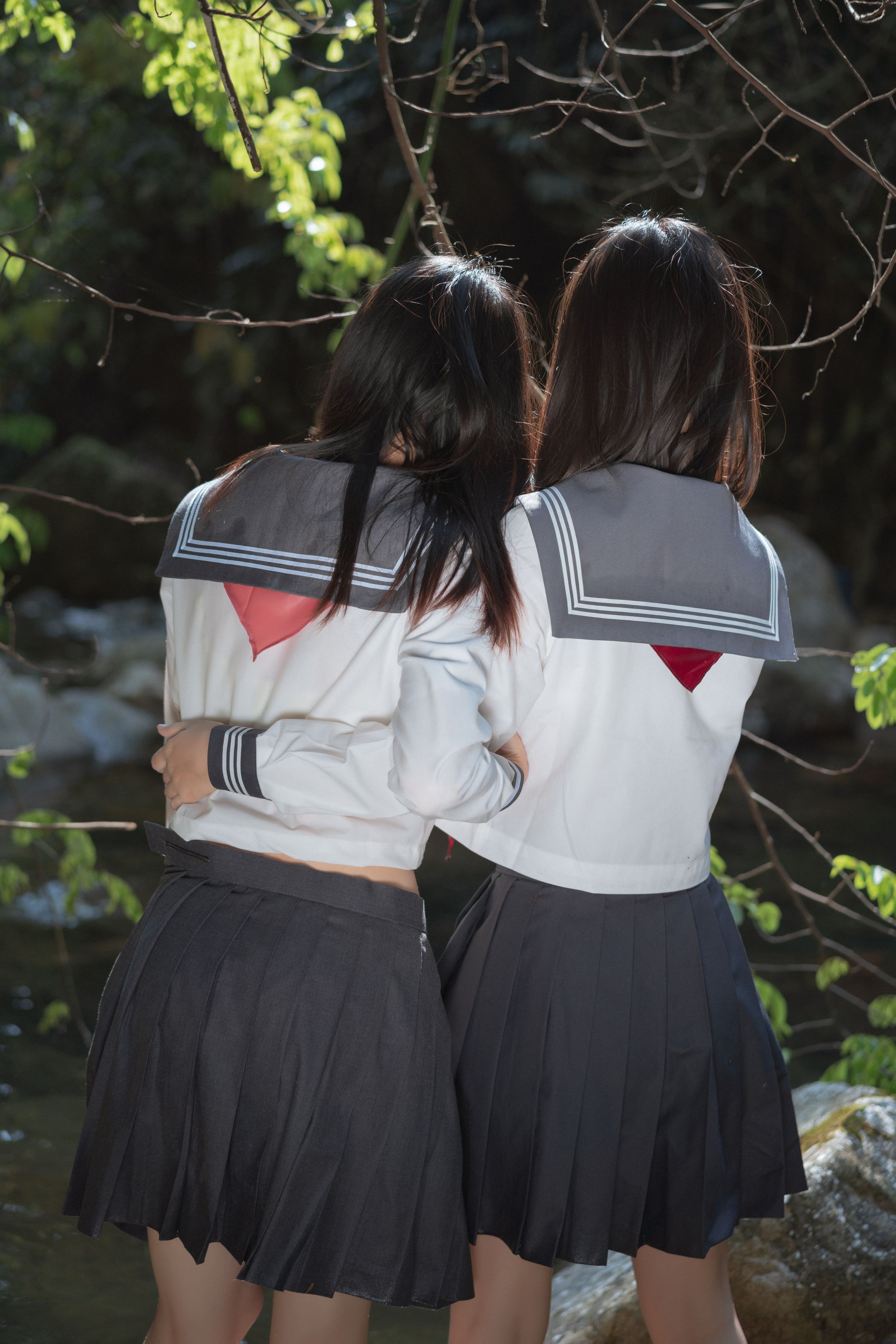 萌芽儿X请叫我若生小溪JK百合限时福利