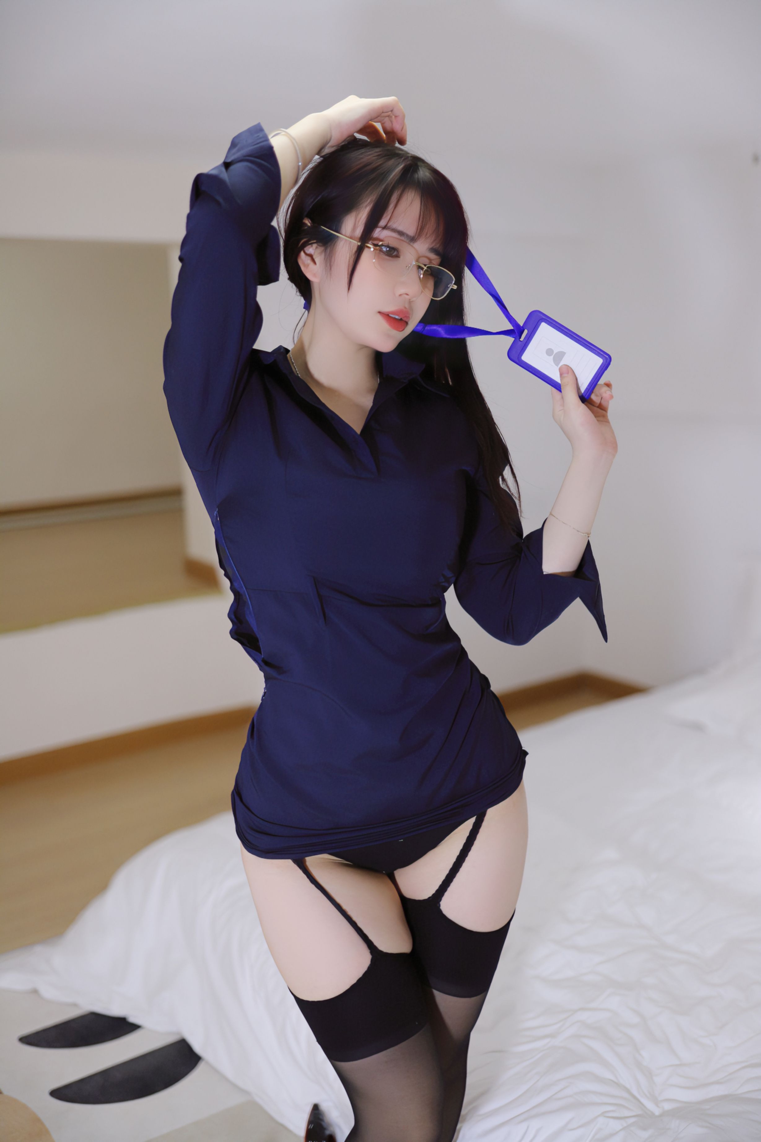 Tina很妖孽呀职业装秘书44P398MB写真集