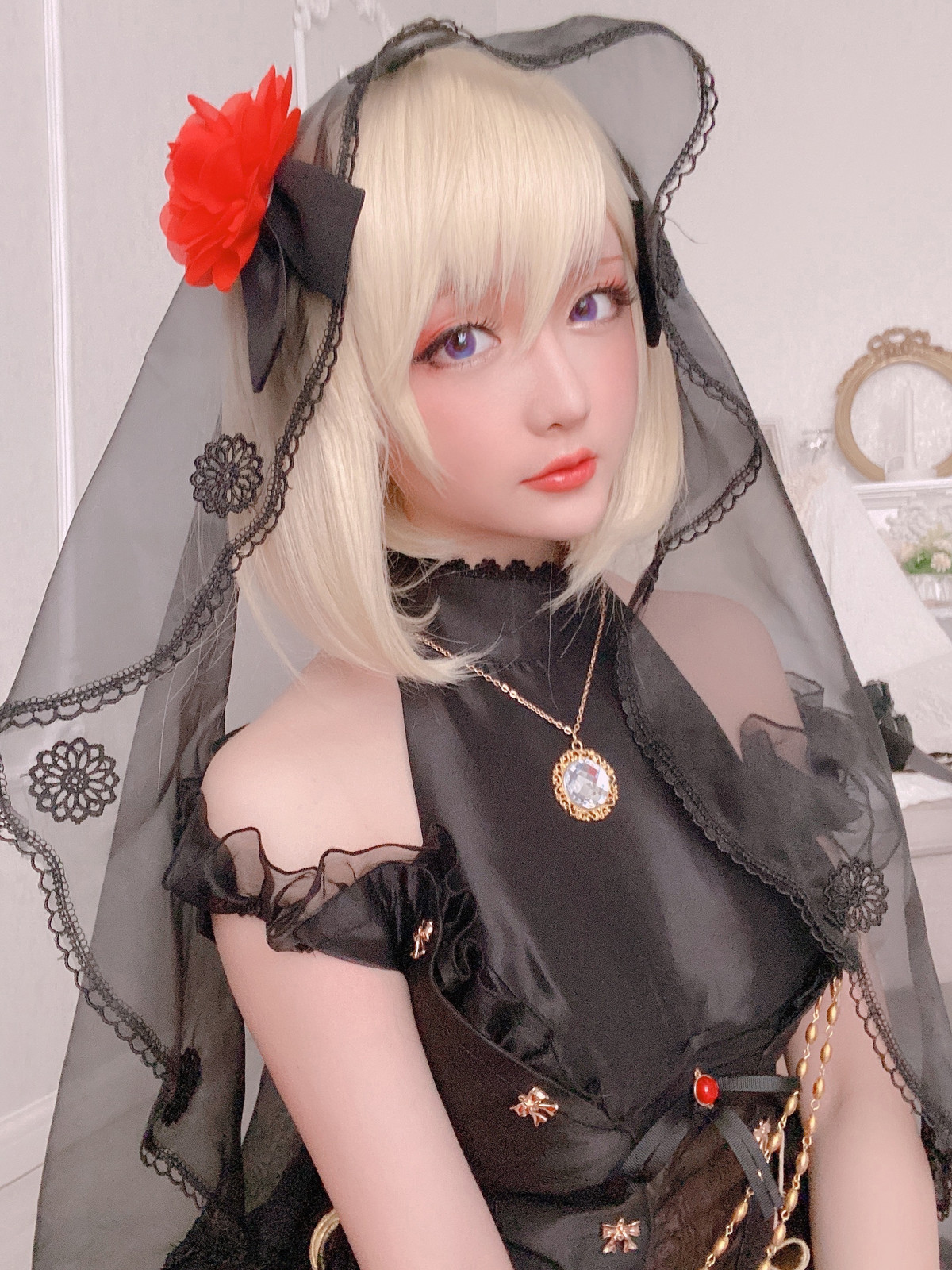 Cosplay星之迟迟HoshililyZ23婚纱4K图集