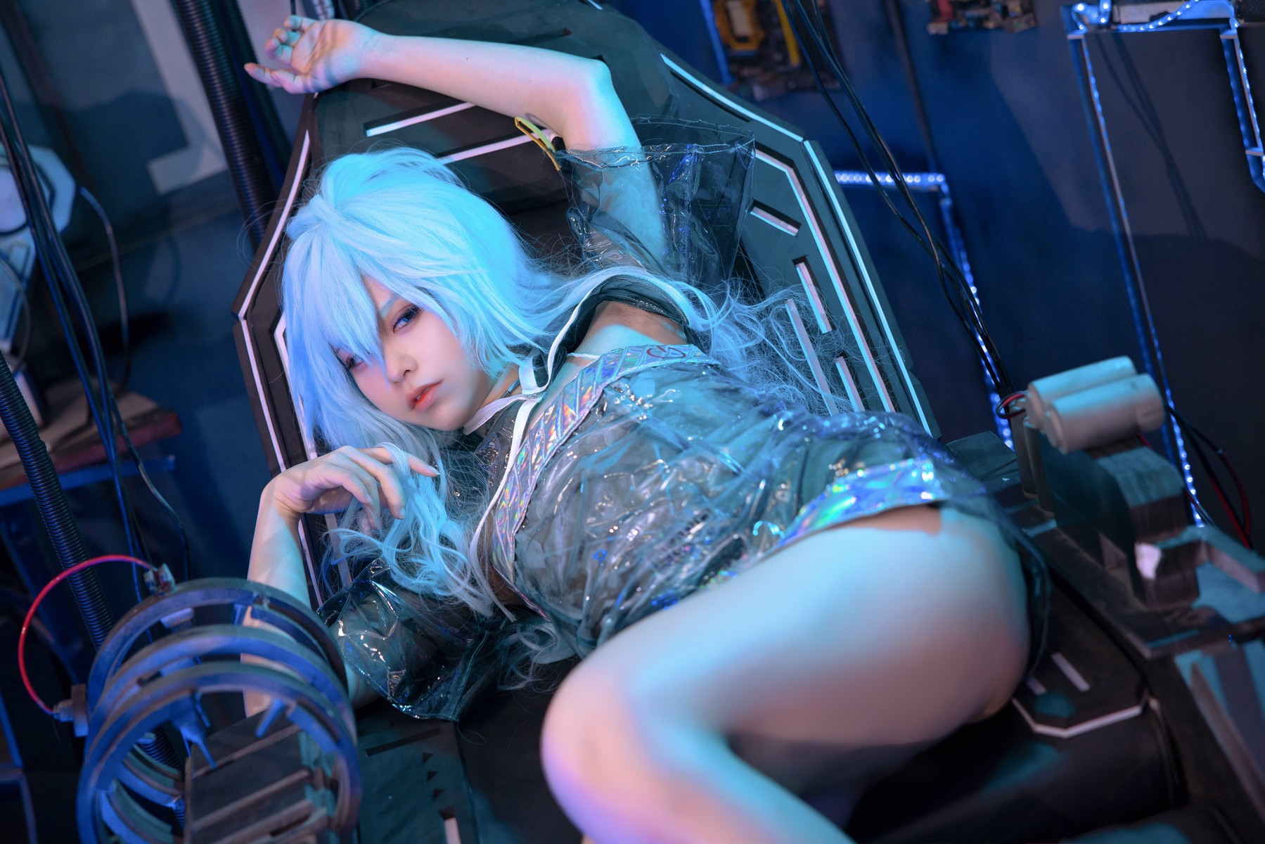 CosplayG44不会受伤芙洛伦开箱爆款写真