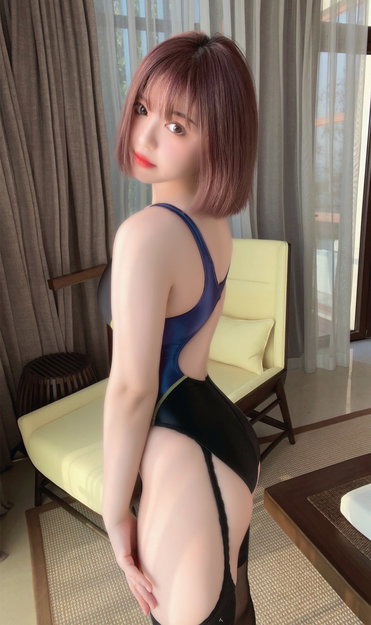 Cosplay半半子競泳水着を着た彼女限时福利