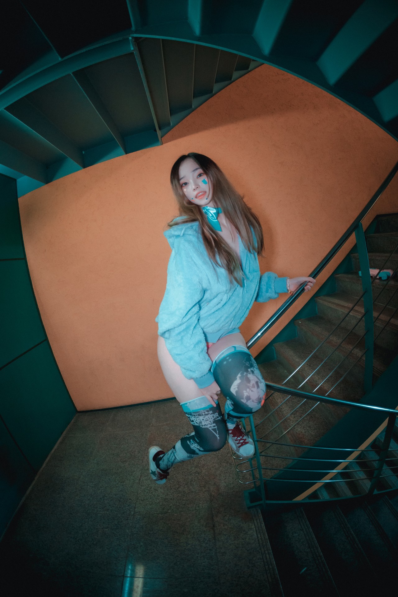 Bambi??DJAWANightcrawlerSet02福利资源