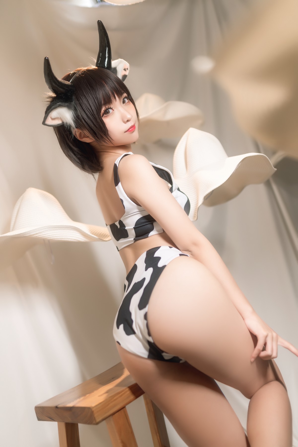 Cosplay蠢沫沫Chunmomo花花牛爆款写真