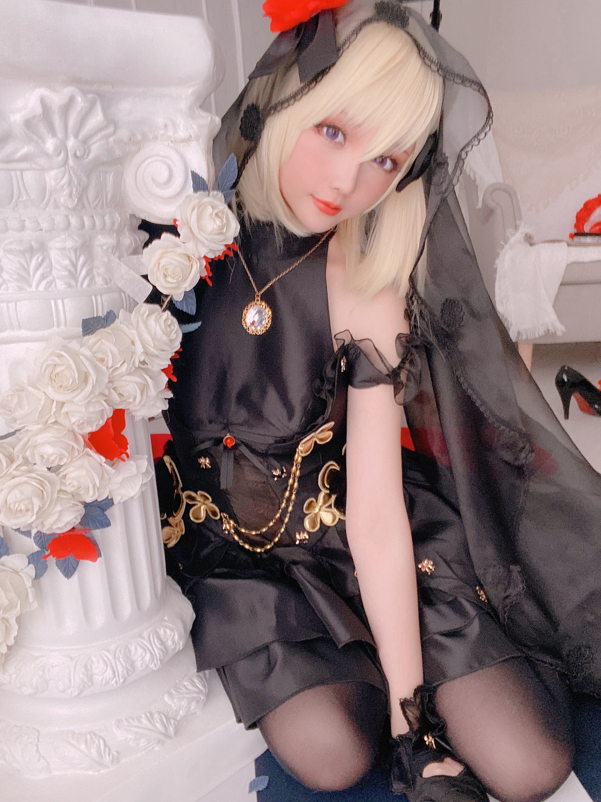 Cosplay星之迟迟HoshililyZ23婚纱4K图集