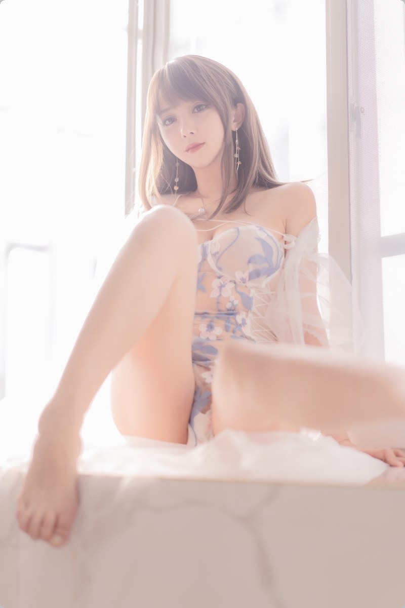 Cos过期米线线喵午后68P免费福利