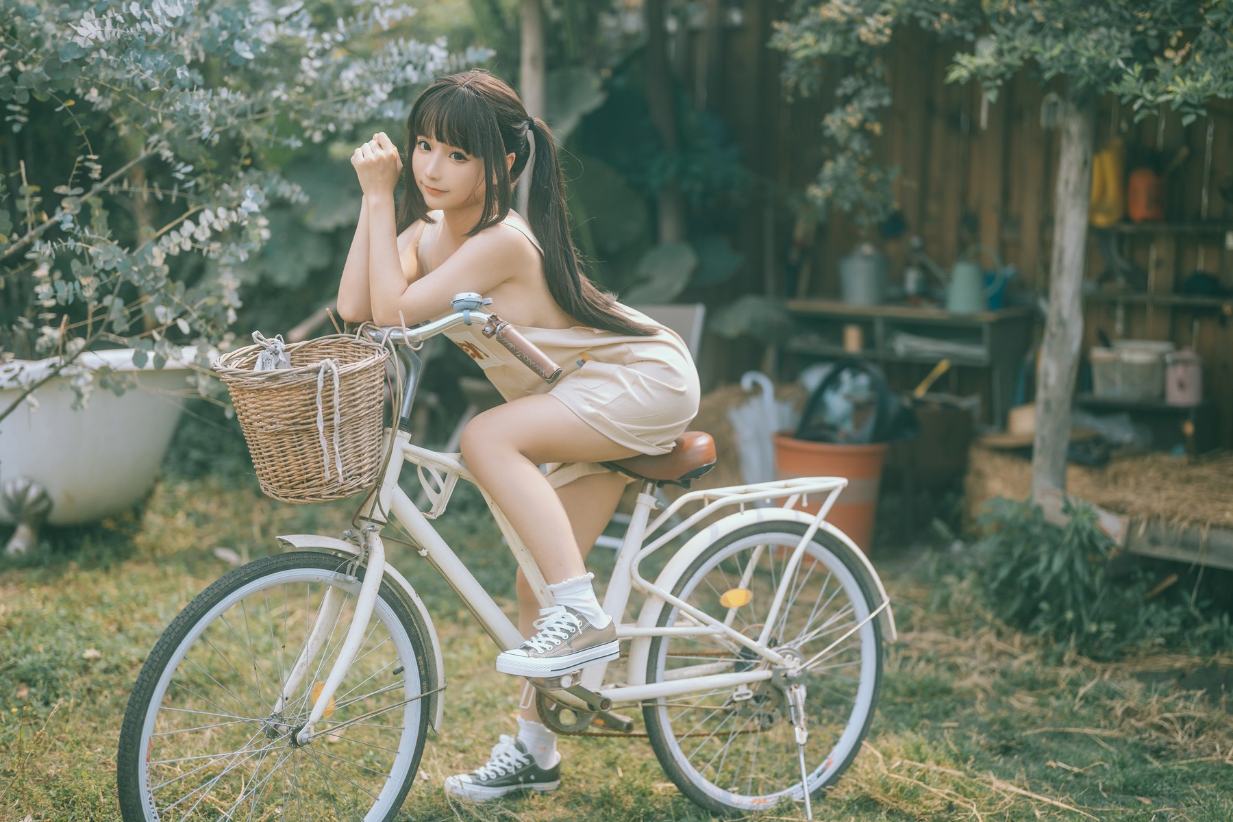 Cosplay蠢沫沫Chunmomo大巴车Set02在线欣赏