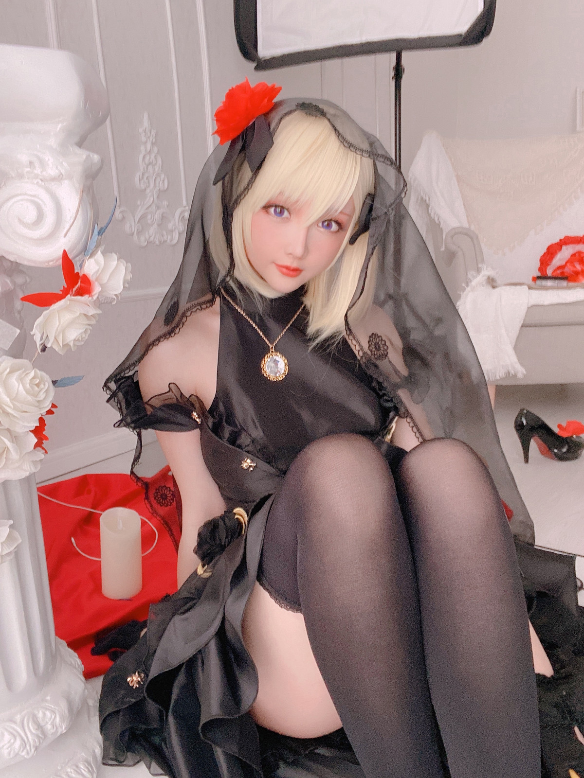 Cosplay星之迟迟HoshililyZ23婚纱4K图集