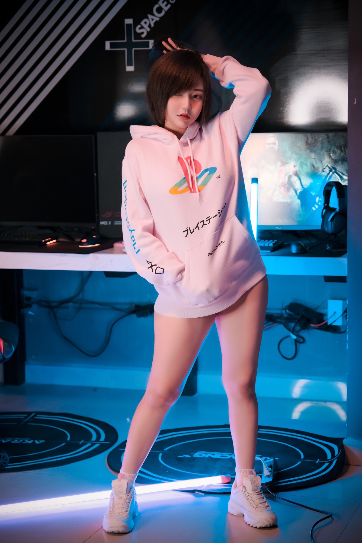 CosplayPotatoGodzillaLonleyGamer每日必看