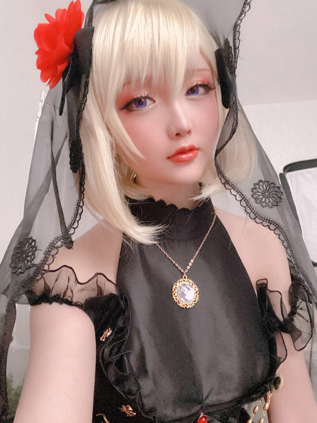 Cosplay星之迟迟HoshililyZ23婚纱4K图集