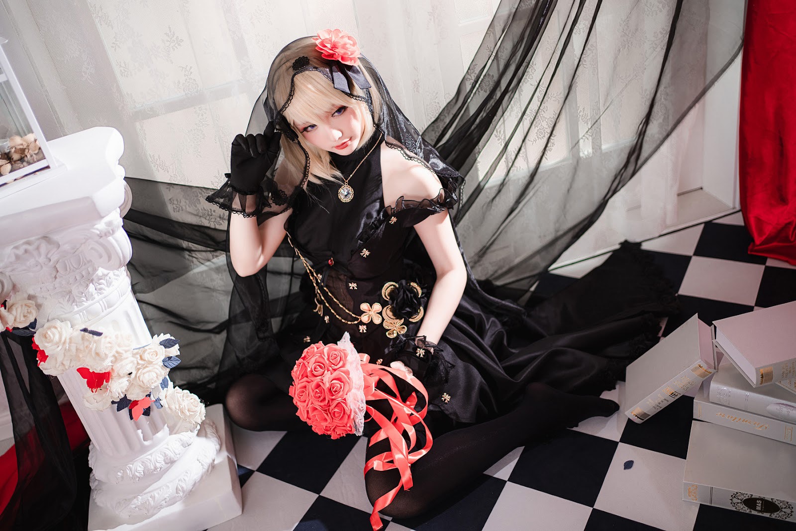 Cosplay星之迟迟HoshililyZ23婚纱4K图集