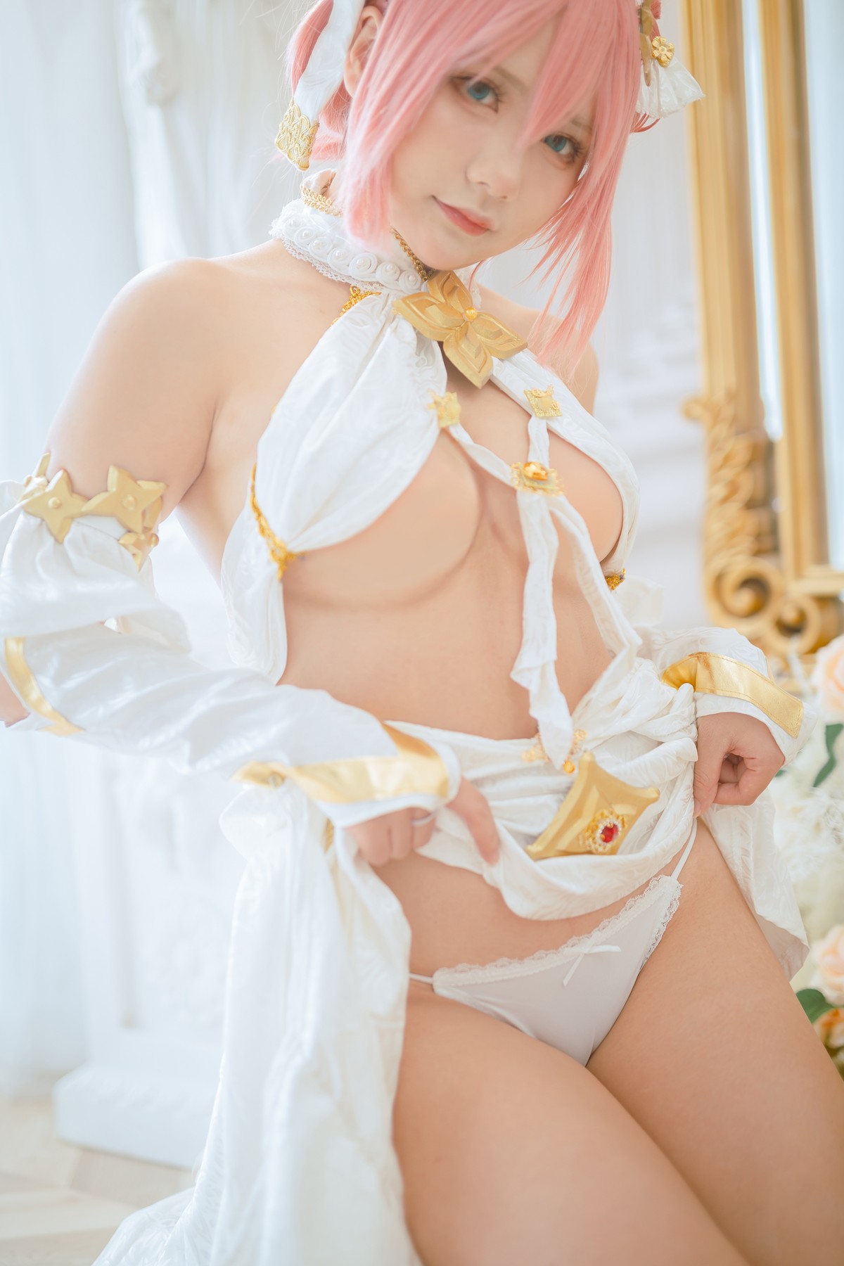 Cosplay是一只熊仔吗公主连结草野優衣网红写真