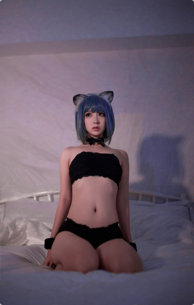 Cos疯猫SS黑猫28P精选