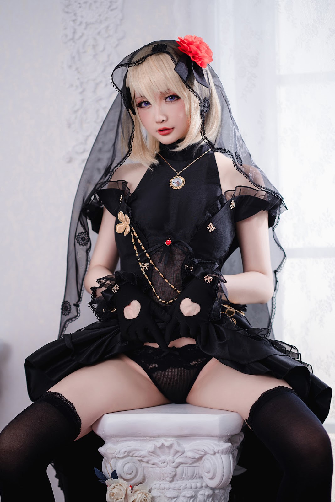 Cosplay星之迟迟HoshililyZ23婚纱4K图集