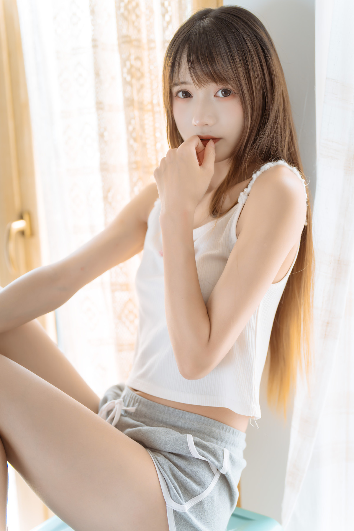 Cosplay兔子Zzz不吃胡萝卜早安少女今日更新