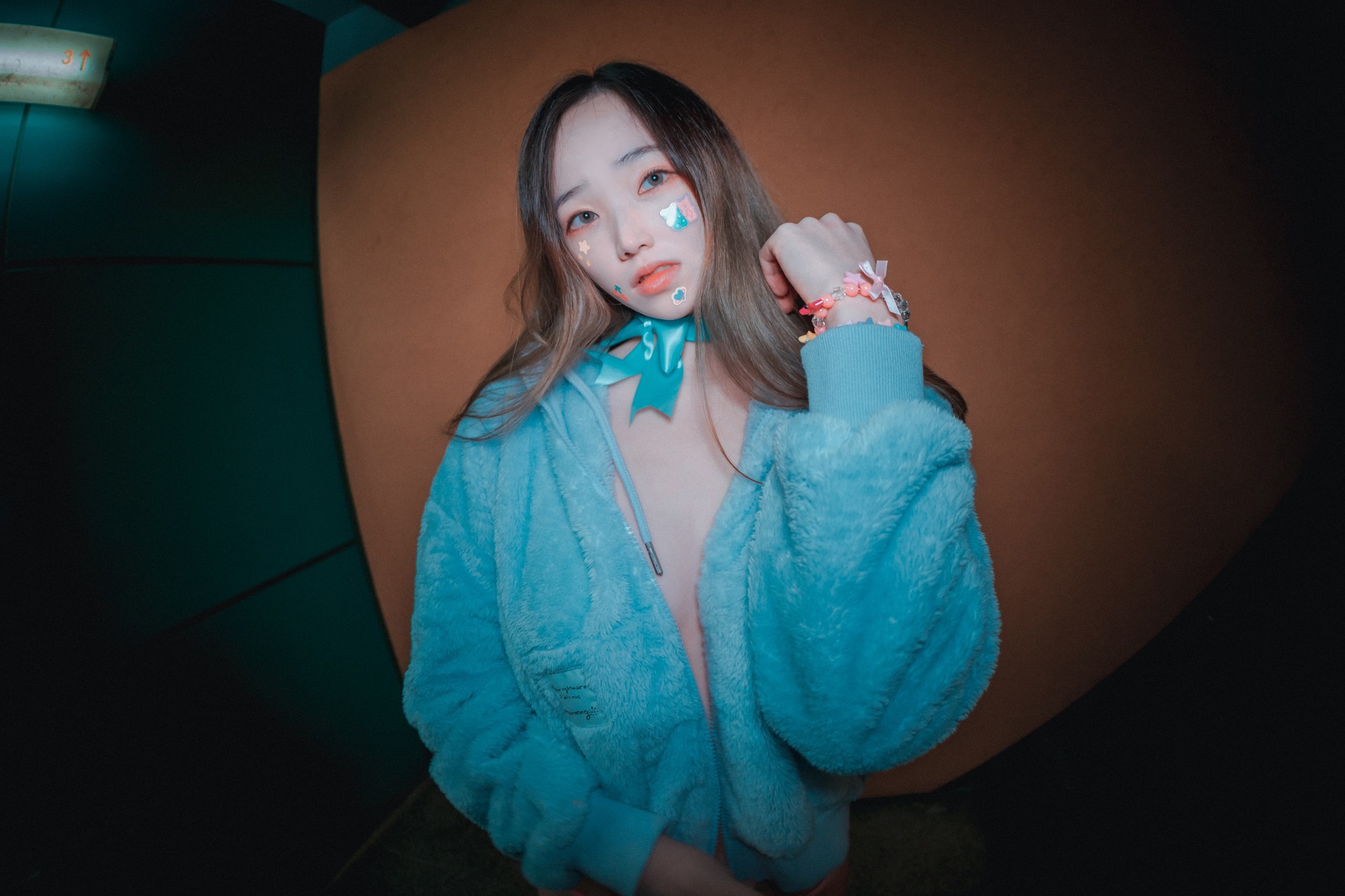 Bambi??DJAWANightcrawlerSet02福利资源