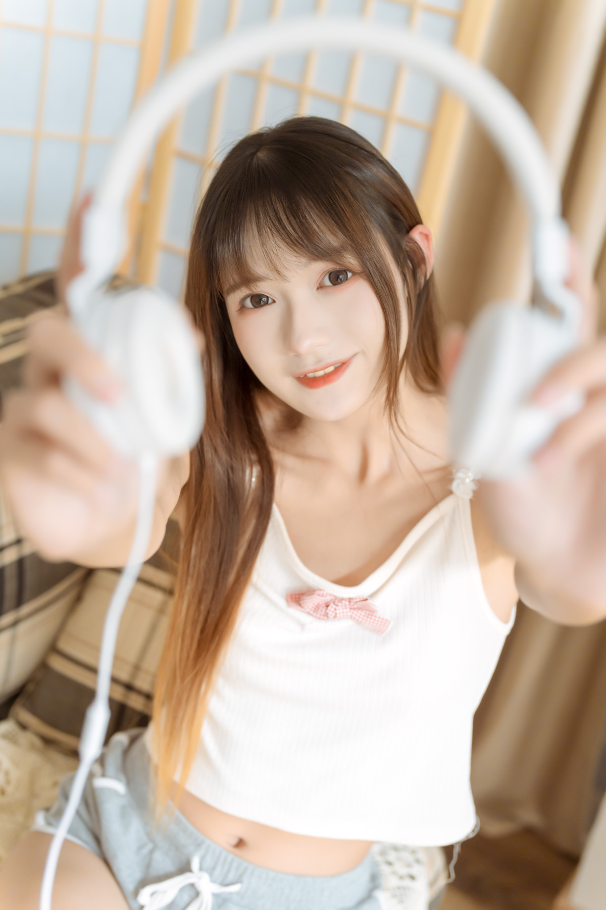 Cosplay兔子Zzz不吃胡萝卜早安少女今日更新