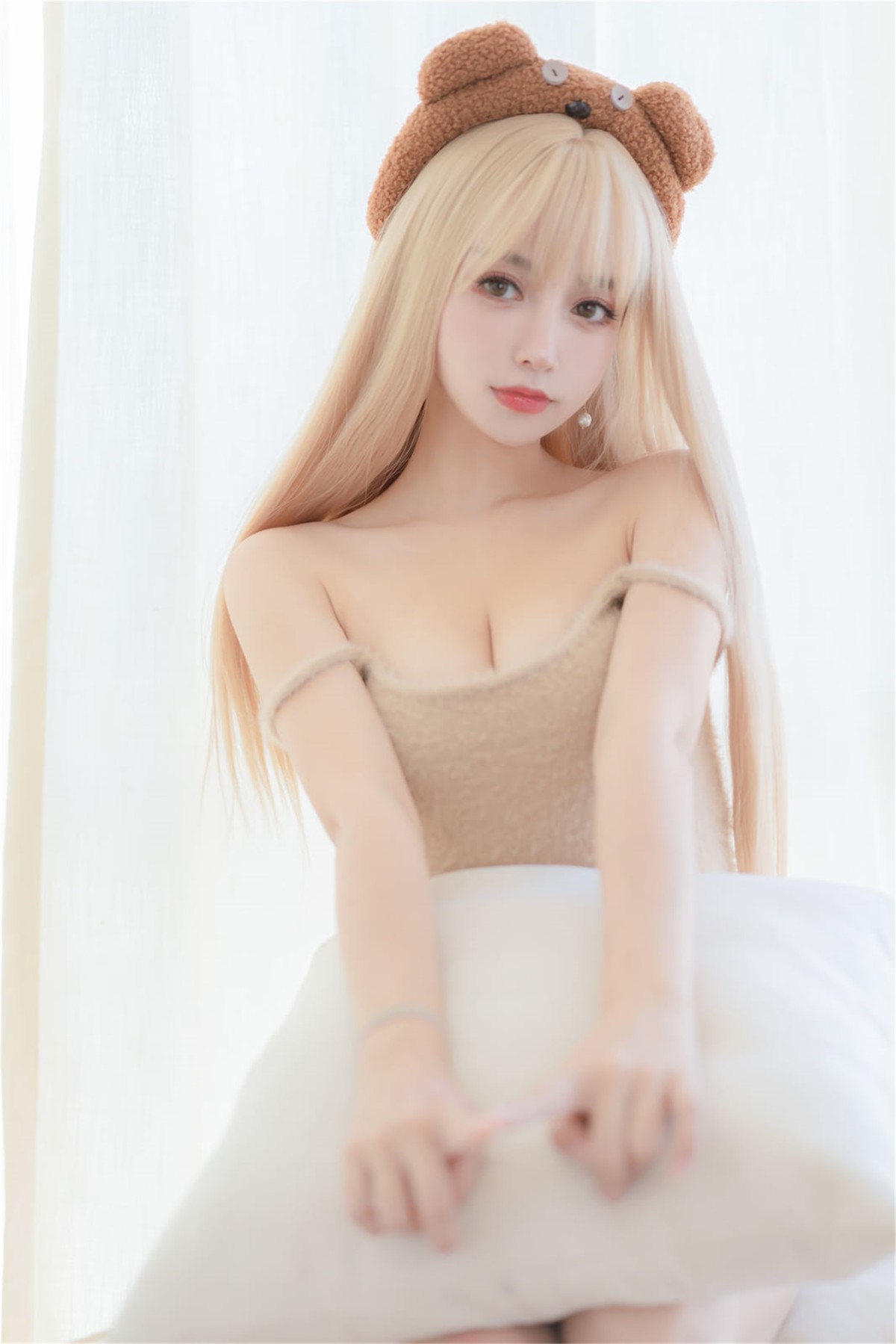 Cosplay过期米线线喵小熊软糖精华合集