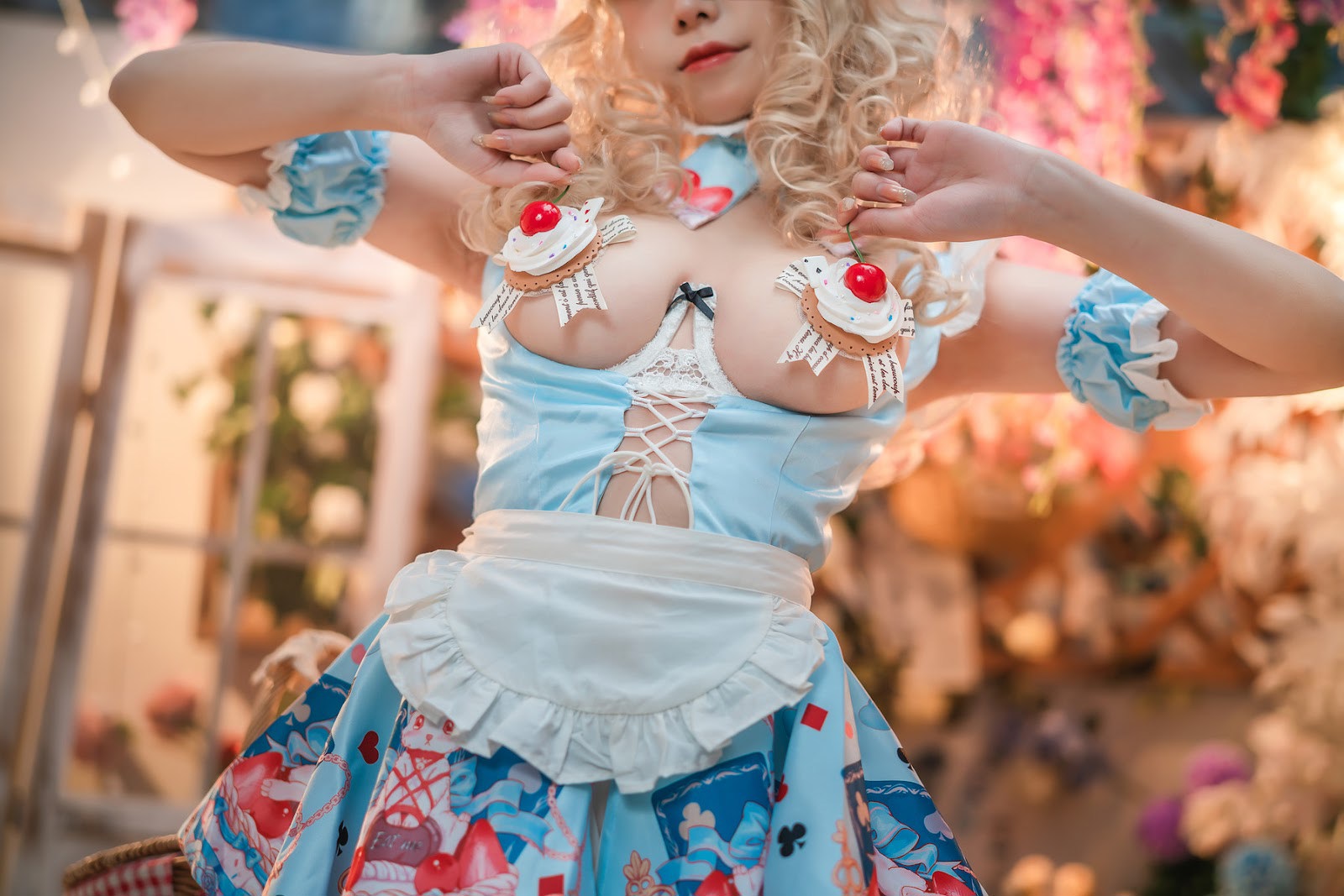 Cosplay蜜汁猫裘爱丽丝梦游仙境兔子先生热门合集