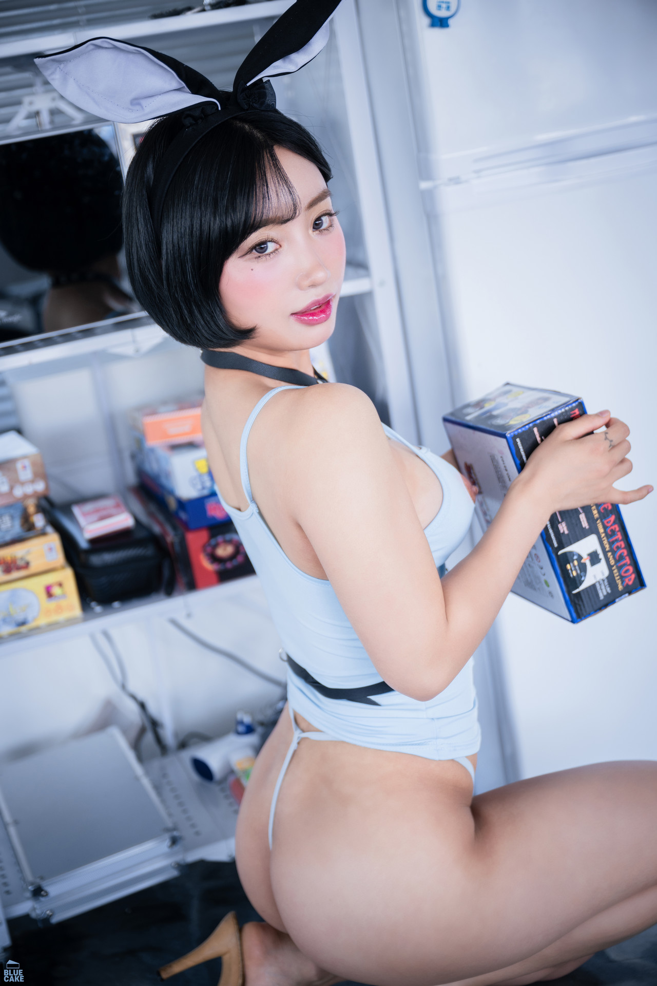 BootyQueenBLUECAKERabbitSkyRED套图