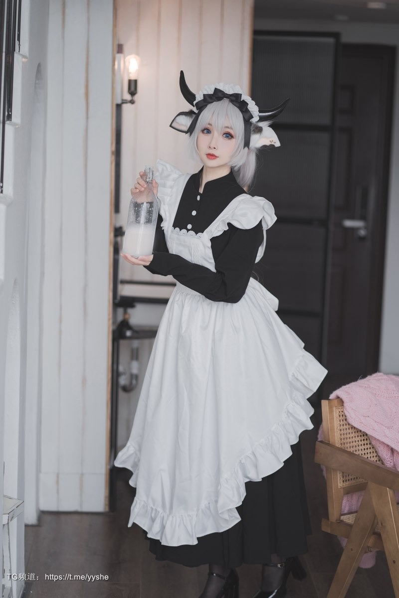 Cos凉凉子牛奶女仆45p每日必看