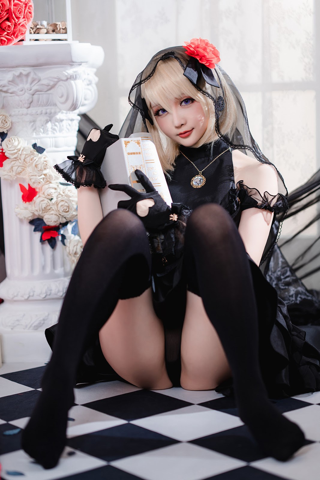 Cosplay星之迟迟HoshililyZ23婚纱4K图集