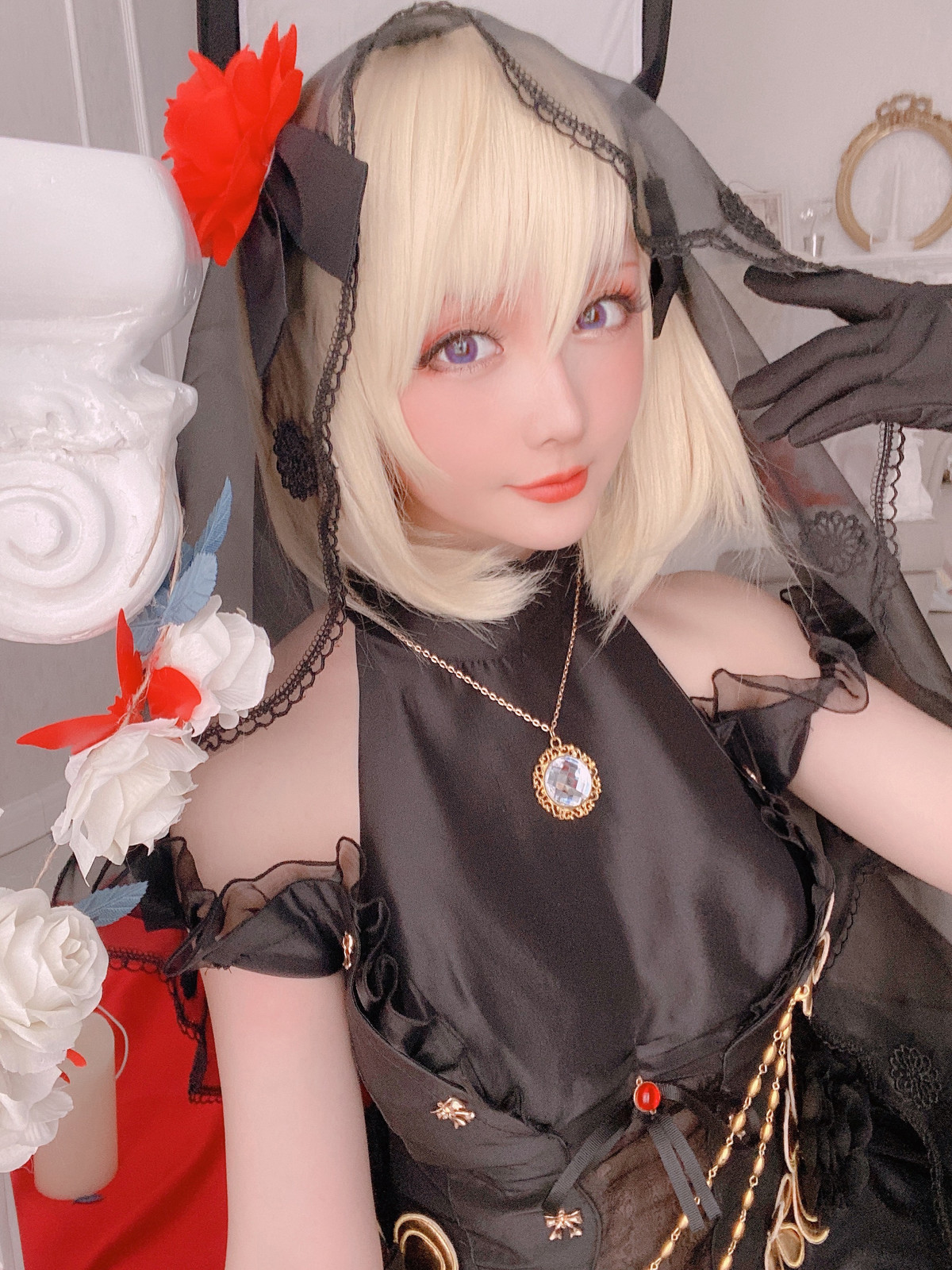 Cosplay星之迟迟HoshililyZ23婚纱4K图集