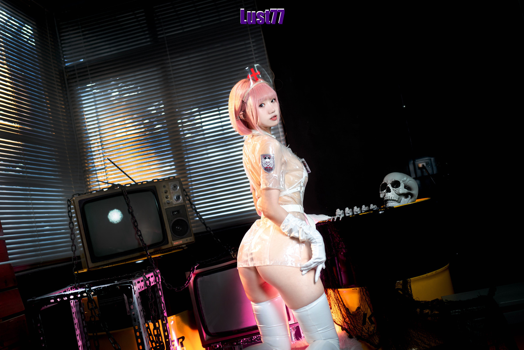 Cosplay柒柒不可爱夜勤护士Set01热门专区