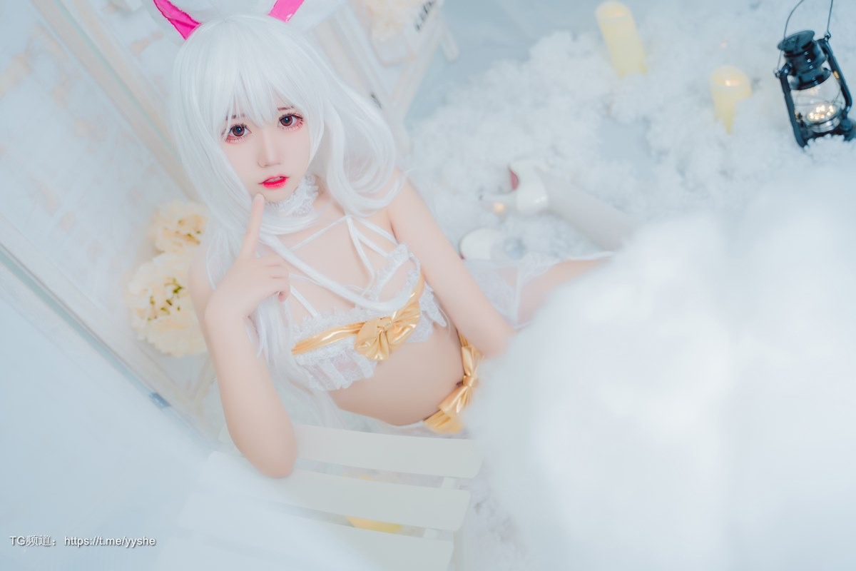 Cos猫君君私房兔子49P1V高清无水印