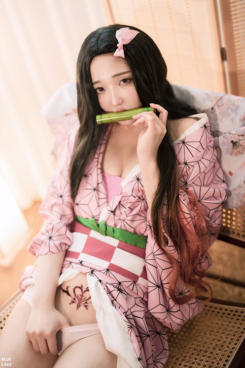 Cos???孫樂樂021BLUECAKEPINKONI100P最新写真