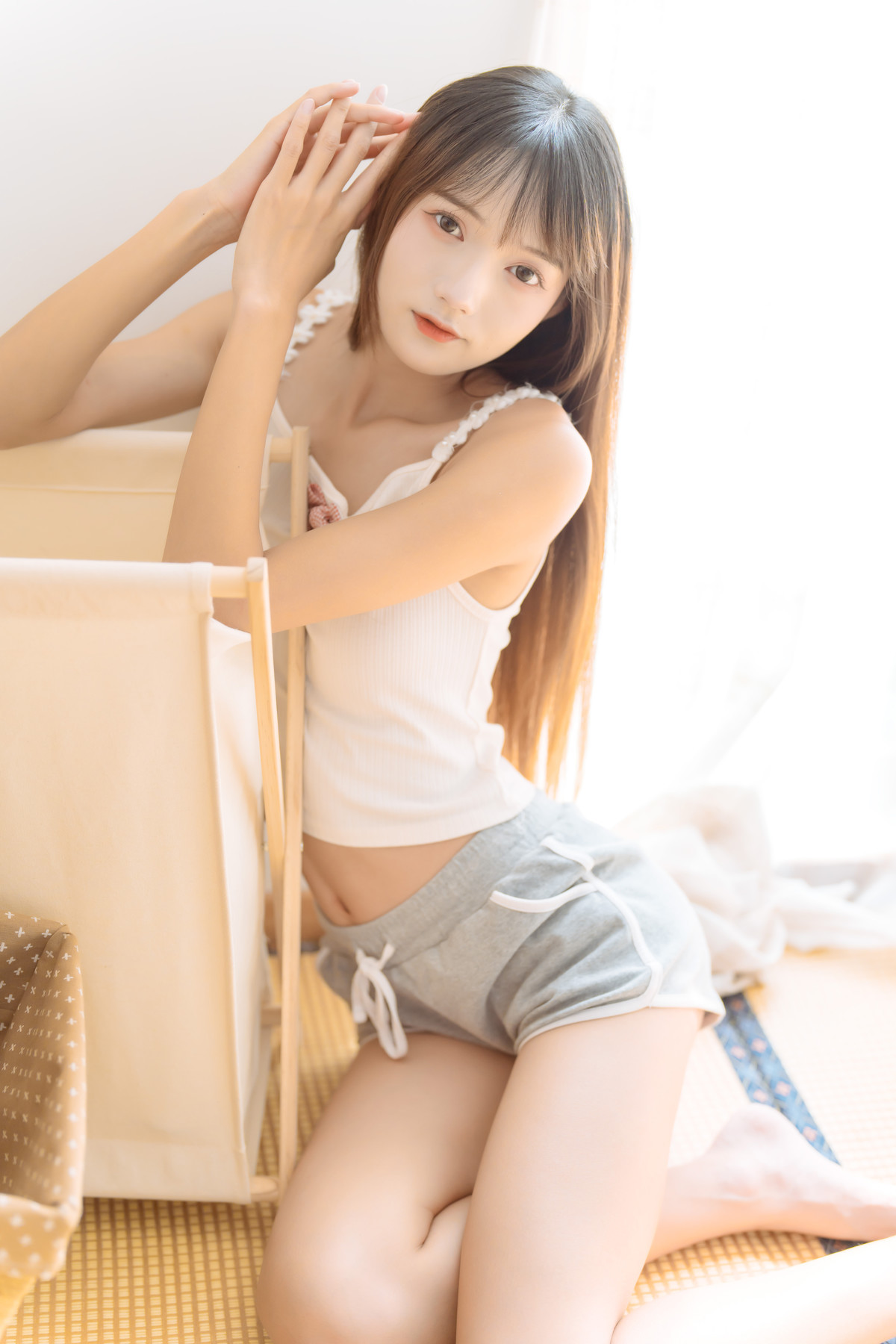 Cosplay兔子Zzz不吃胡萝卜早安少女今日更新