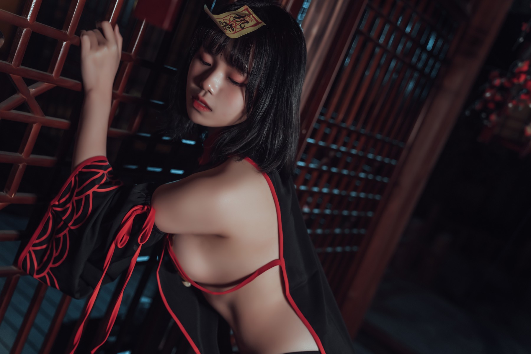 Cosplay七月喵子小僵尸LittleZombie完整版