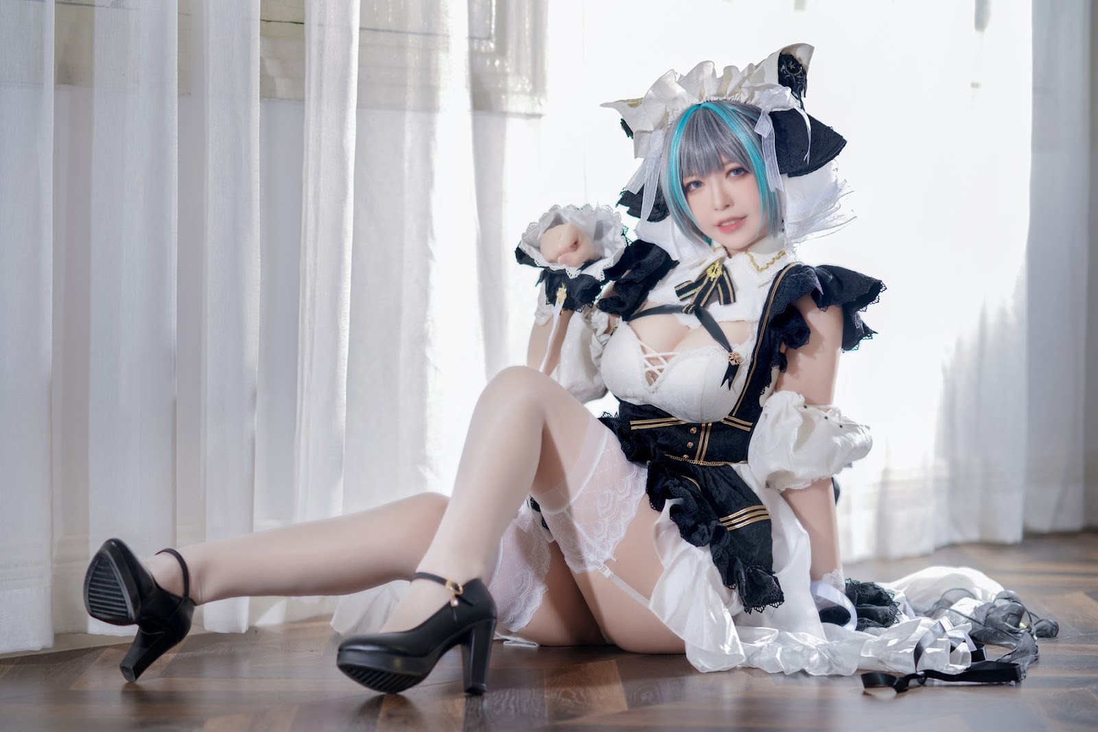 Cosplay半半子柴郡稀有资源