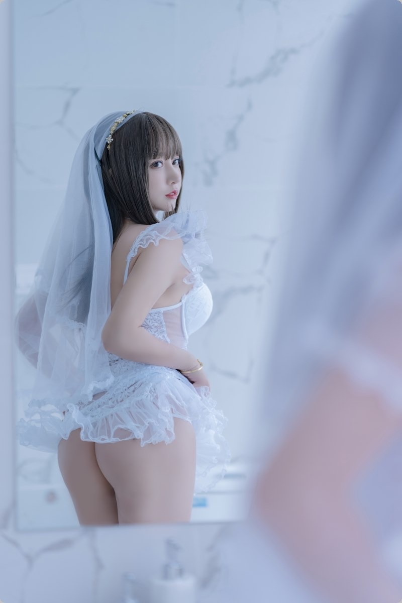 Cos过期米线线喵白雪姬61P网红写真