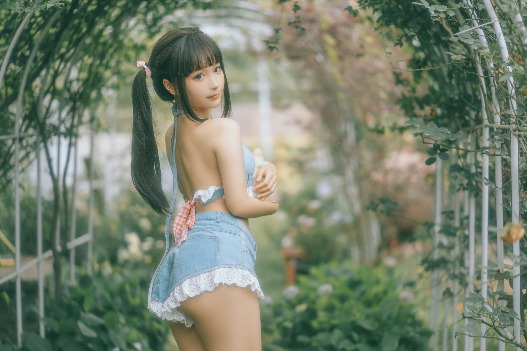 Cosplay蠢沫沫Chunmomo大巴车Set02在线欣赏