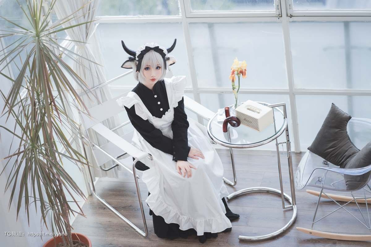 Cos凉凉子牛奶女仆45p每日必看