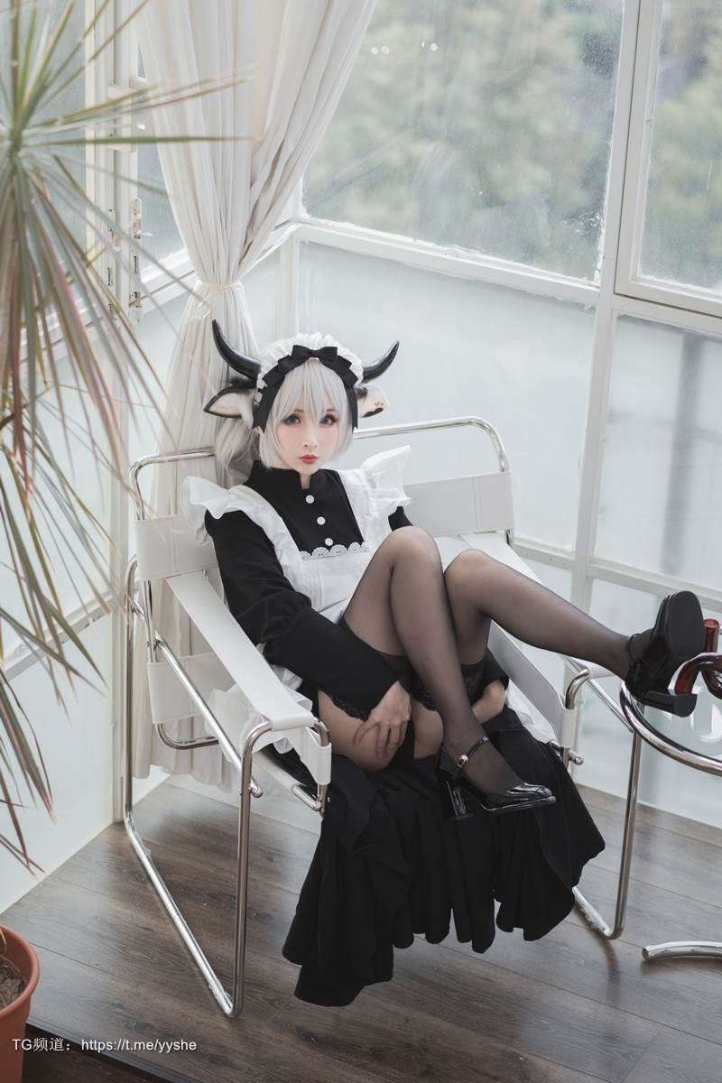 Cos凉凉子牛奶女仆45p每日必看